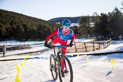 Cuatro triatletas aragoneses en la convocatoria oficial del Campeonato de Europa de Triatlón de Invierno 2023
