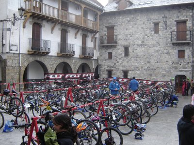 Este martes presentación del Campeonato de España y de Aragón de Triatlón de invierno