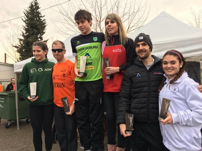 Laura Navarro y Roberto Gibson imponen su juventud en Calatayud