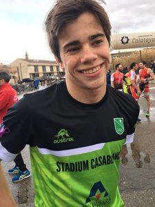 Laura Navarro y Roberto Gibson imponen su juventud en Calatayud