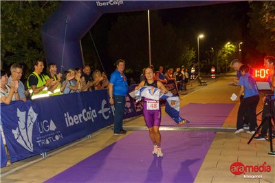 David Zaro y Erica Villa vencedores del VI Duatlón Nocturno Calcigada Sobradiel