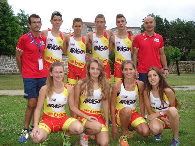 El triatlón aragonés muy afectado por la noticia del fallecimiento de Arturo Grávalos