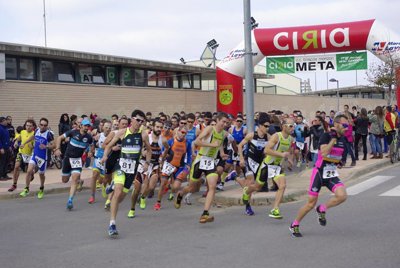 Carlos Fernández y Vanesa Guzmán se proclaman campeones de Aragón de Duatlón Cros 2015
