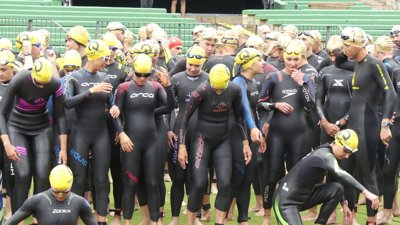 Marta Borbón y Fernando Zorrilla se adjudican el VI Triatlón de Sallent de Gállego