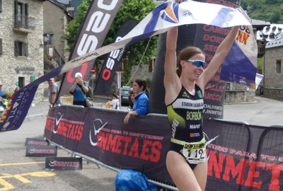 Marta Borbón y Fernando Zorrilla se adjudican el VI Triatlón de Sallent de Gállego