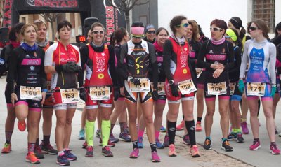 Antonio Urbano y Ana Llanos inauguran en Híjar el palmarés del 2018