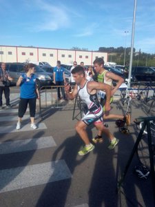 Intenso y emocionante duatlón por relevos