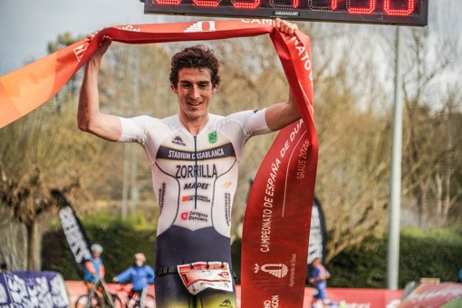 Fernando Zorrilla triple campeón de España de Duatlón M.D. y Marta Borbón subcampeona de España.