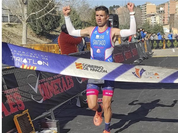 Camilo Santiago y Lucas Aurell lideran el Ranking nacional de duatlón 2022